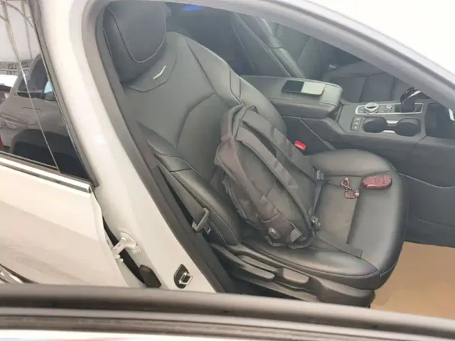 Cadillac XT4 — Фото автомобиля 24