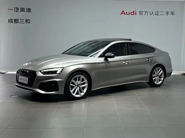 Фотография автомобиля — Audi A5