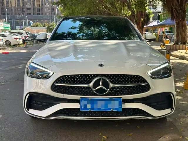 Mercedes-Benz C-Class — Фото автомобиля 2