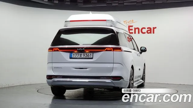 Kia Canival Carnival 4 поколение Бензин 9 мест Hi-Limousine — Фото автомобиля 4