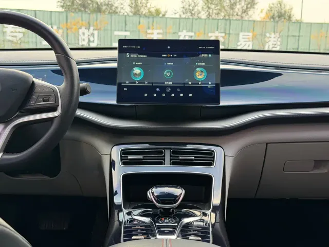 BYD Qin PLUS — Фото автомобиля 16