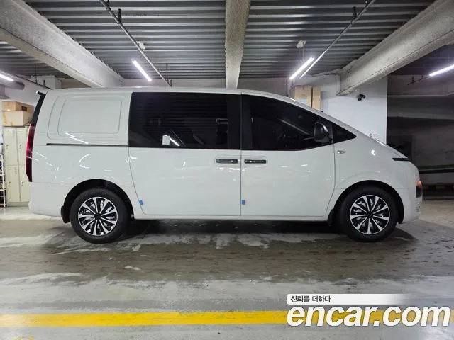 Hyundai Staria Staria Карго 5 мест — Фото автомобиля 19
