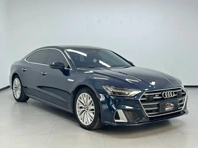 Audi A7L — Фото автомобиля 3
