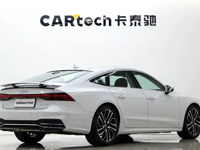 Audi A7 — Фото автомобиля 7
