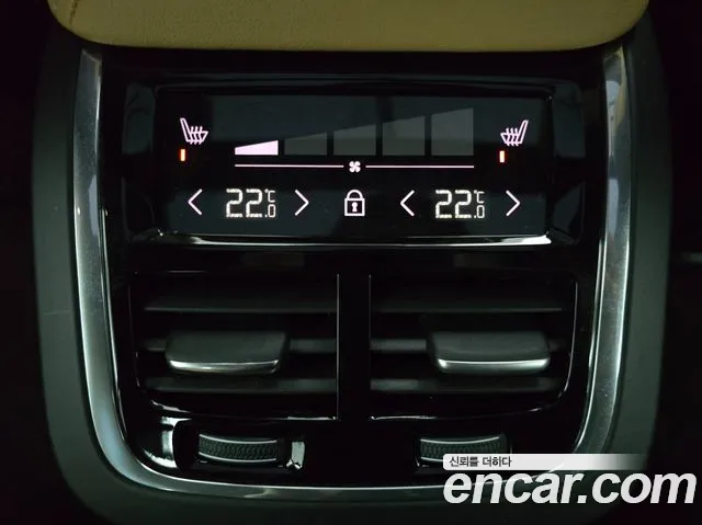 Вольво S60 S60 третьего поколения B5 Ultimate Bright — Фото автомобиля 17