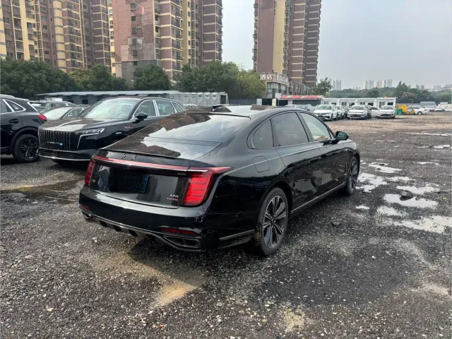Hongqi H9 — Фото автомобиля 7
