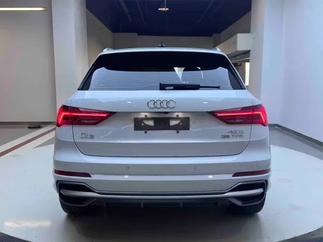 Audi Q3 — Фото автомобиля 6