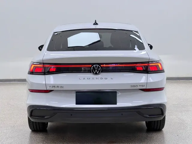 Volkswagen Lamando — Фото автомобиля 13