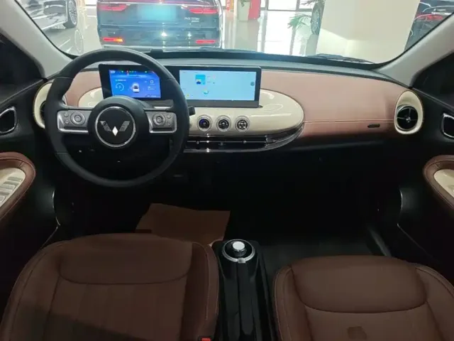 Wuling Motors Wuling Bingo 2023 203km Comfort Version — Фото автомобиля 9