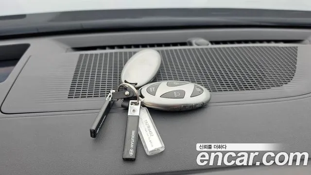 Hyundai Grandeur GN7 — Фото автомобиля 16