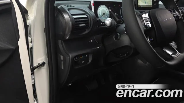 Hyundai Casper Electric — Фото автомобиля 19