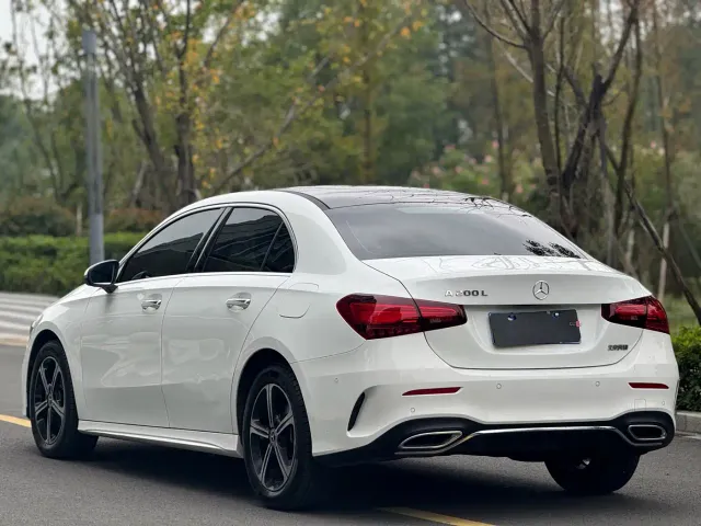 Mercedes-Benz A-Class — Фото автомобиля 9