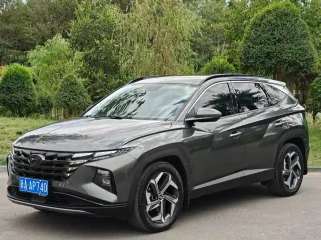 Фотография автомобиля — Hyundai Tucson