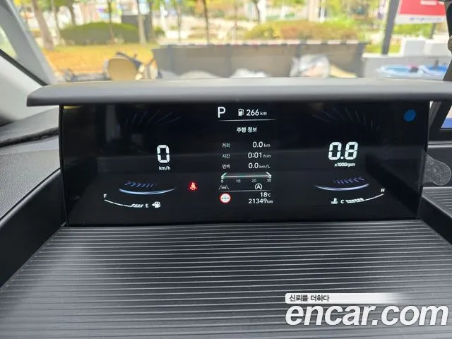 Hyundai Staria — Фото автомобиля 11
