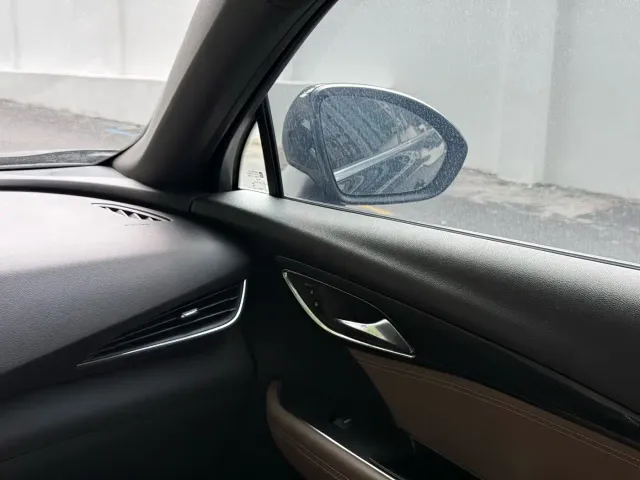 Buick Envision Plus — Фото автомобиля 18