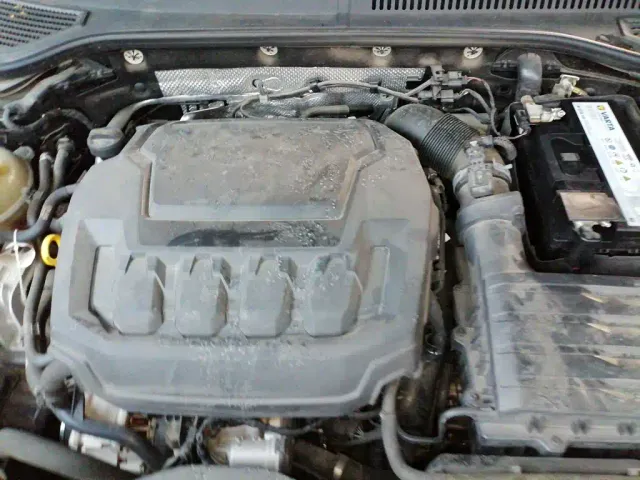 Volkswagen Passat — Фото автомобиля 16