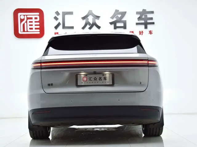 Li Auto i6 — Фото автомобиля 21