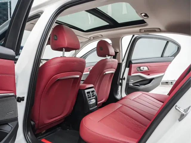 BMW 3 Series — Фото автомобиля 25