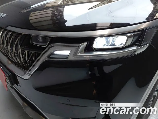 Kia Carnival Generation 4 — Фото автомобиля 7
