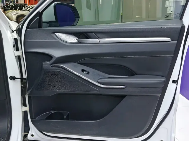 Haval H6 — Фото автомобиля 11