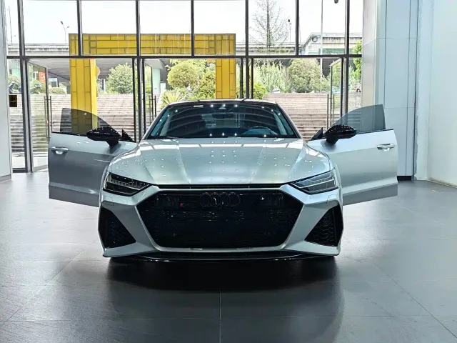 Audi A7 — Фото автомобиля 4