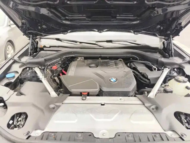 BMW X3 — Фото автомобиля 9