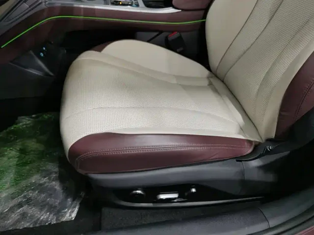 BYD Seal 07 DM-i — Фото автомобиля 20
