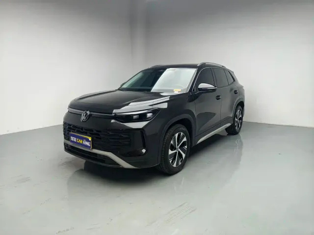 Фотография автомобиля — Volkswagen Tayron