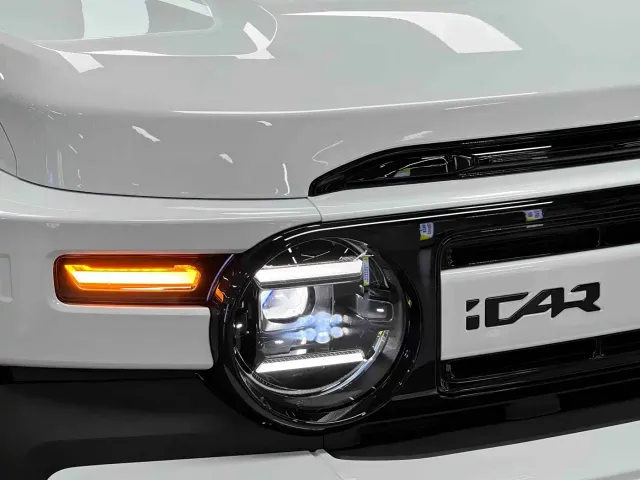 iCAR V23 — Фото автомобиля 9