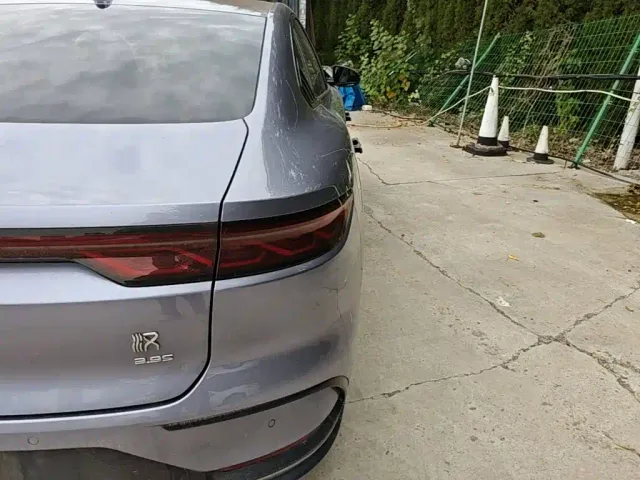 BYD Han — Фото автомобиля 7