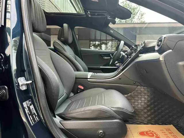 Mercedes-Benz C-Class — Фото автомобиля 6