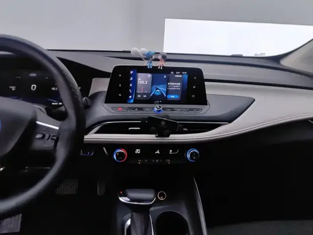 Buick Velite 6 — Фото автомобиля 13