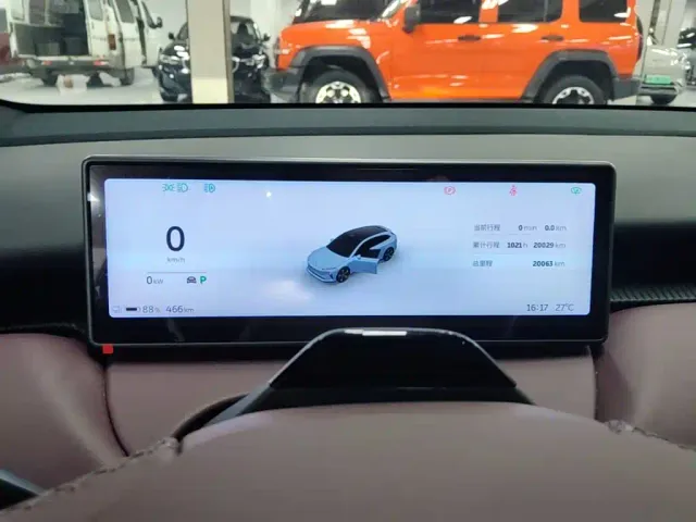 Nio ET5 Touring — Фото автомобиля 11