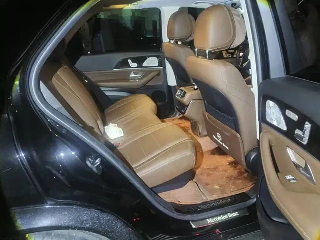 Mercedes-Benz GLE-Class — Фото автомобиля 11