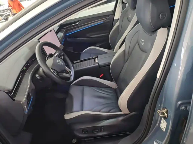 Volkswagen ID.7 Vizzion — Фото автомобиля 14