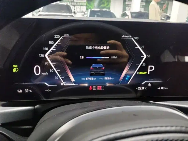 BMW i3 — Фото автомобиля 11