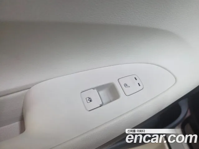 Hyundai Grandeur Grandeur (New) — Фото автомобиля 12