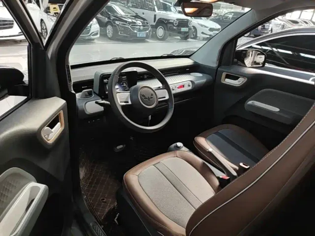 Wuling Hongguang Mini EV — Фото автомобиля 15