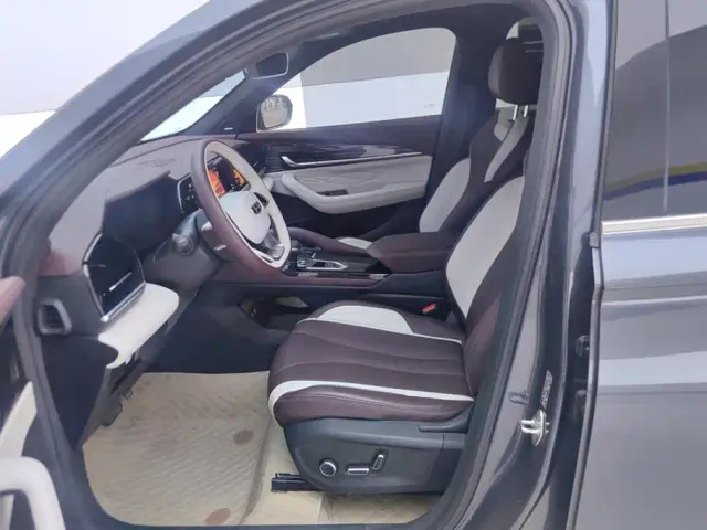 Geely Xingyue L — Фото автомобиля 9