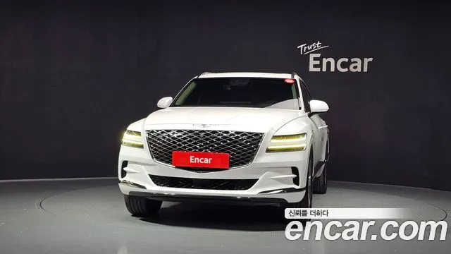 Genesis GV80 — Фото автомобиля 3