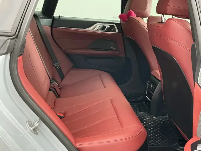 BMW 4 Series — Фото автомобиля 11