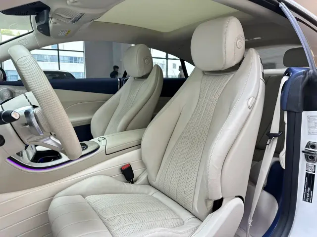 Mercedes-Benz E-Class — Фото автомобиля 11