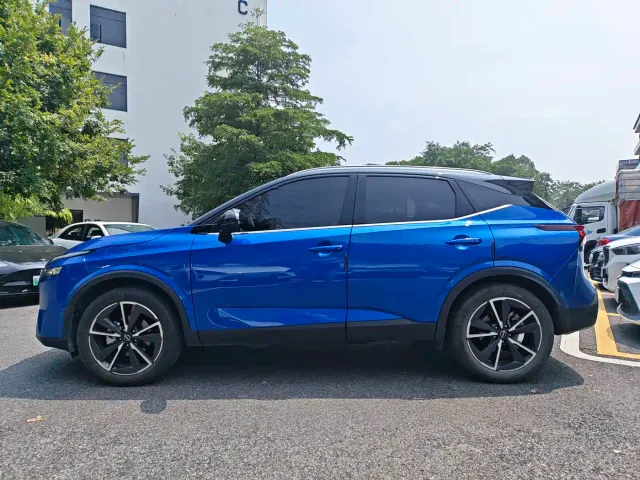 Nissan Qashqai — Фото автомобиля 8