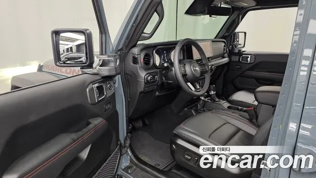 Jeep Wrangler JL — Фото автомобиля 15