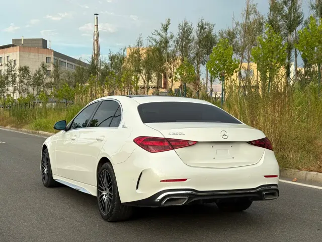 Mercedes-Benz C-Class — Фото автомобиля 4