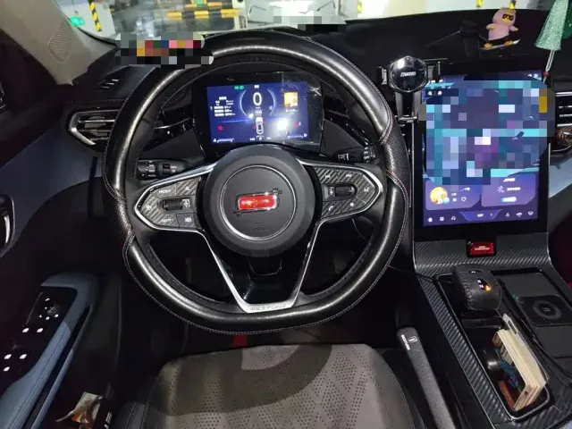 Bestune T90 — Фото автомобиля 6