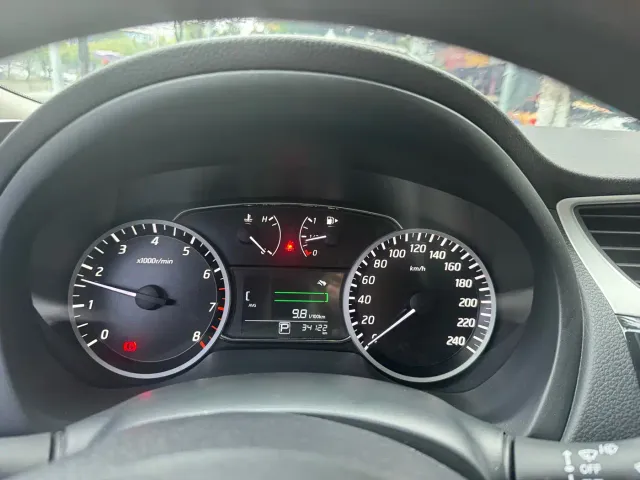 Nissan Sylphy — Фото автомобиля 4