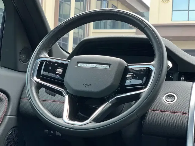 Land Rover Discovery Sport 2022 Model 249PS R-Dynamic S Performance Edition 5-Seater — Фото автомобиля 20