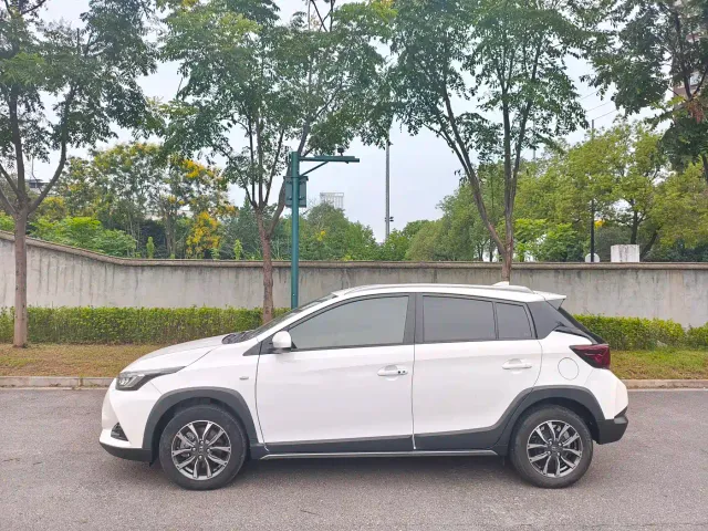 Toyota YARiS L Zhi Xuan — Фото автомобиля 3