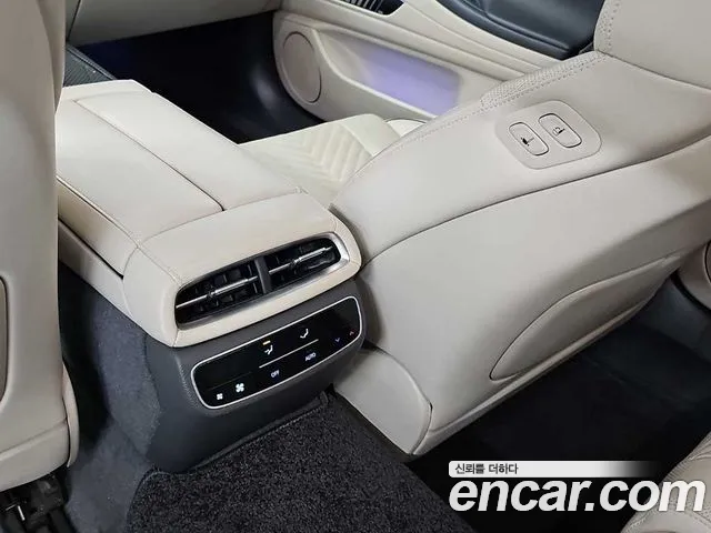 Genesis G80 RG3 — Фото автомобиля 13